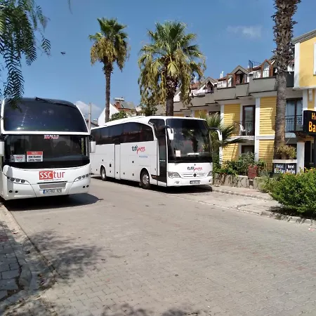 Barlas Hotel *