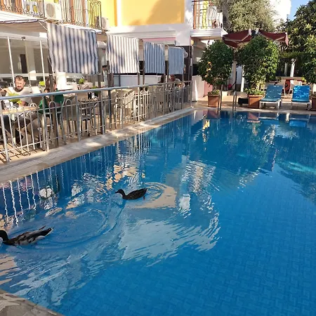 Barlas Hotel